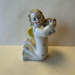 Vintage Eugenio Pattarino EPF Italian Ceramic Kneeling Angel Cream and Yellow